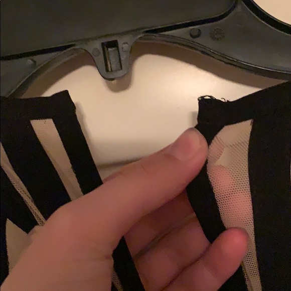 Long black formal dress - Picture 3 of 4